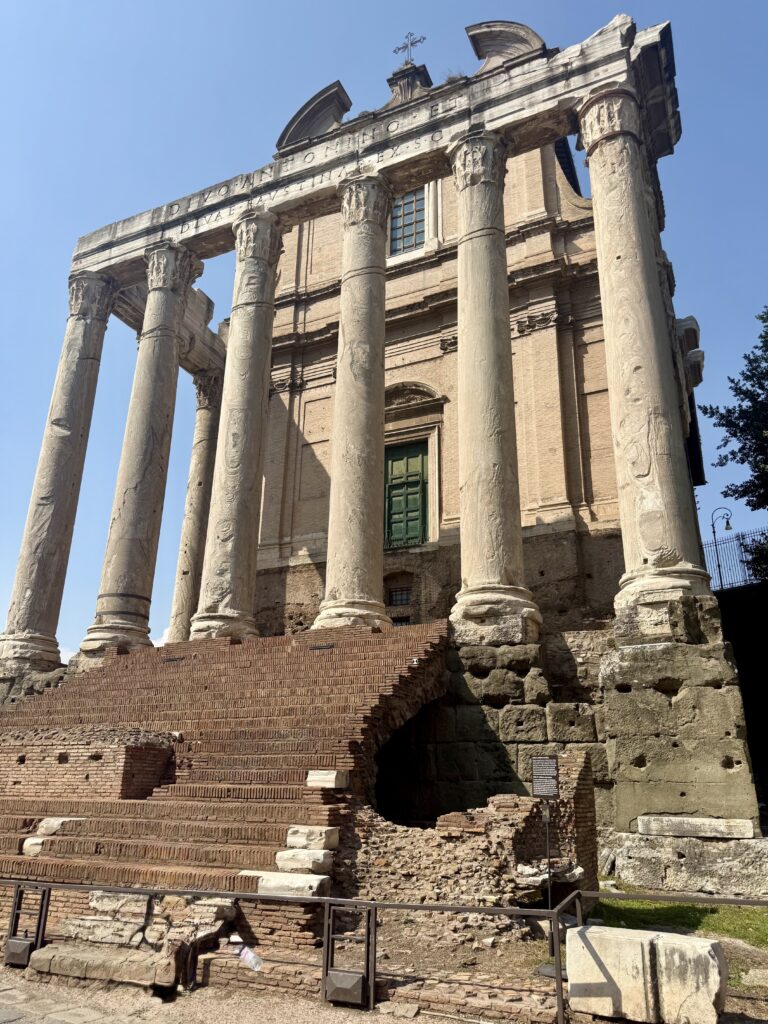 Rome highlights - Colosseum, Roman Forum, San Pietro in Vincoli, Trevi Fountain
