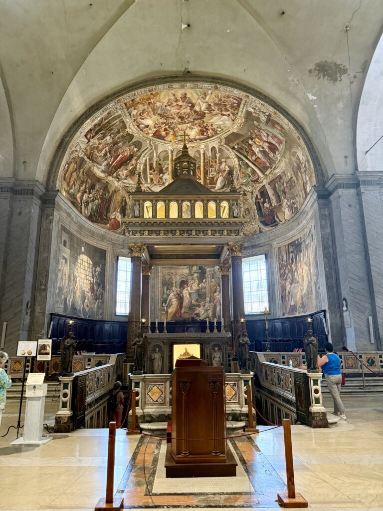 Rome highlights - Colosseum, Roman Forum, San Pietro in Vincoli, Trevi Fountain